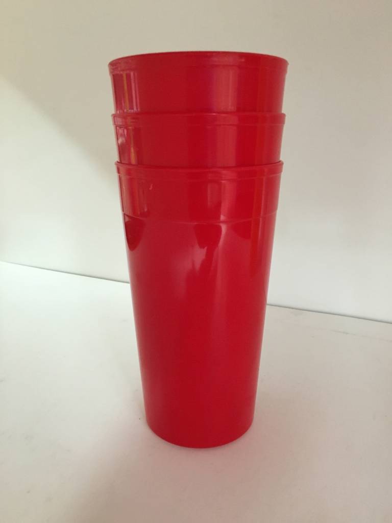 Cheap Plastic Cups USA Discount Store