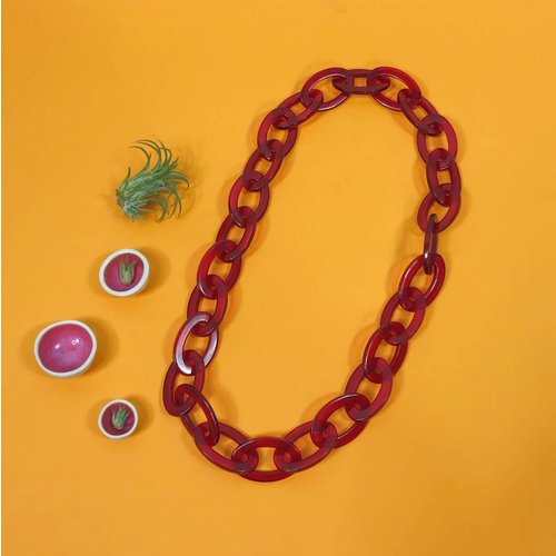 Ink & Alloy Lucite Oval Chain - Ruby Ink & Alloy Lucite Oval Chain - Ruby