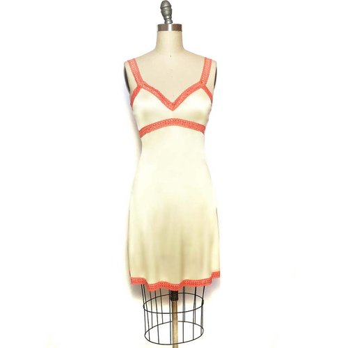 Sarah Bibb Alice Slip by Sarah Bibb - Ivory and Coral Sarah Bibb Alice Slip by Sarah Bibb - Ivory and Coral