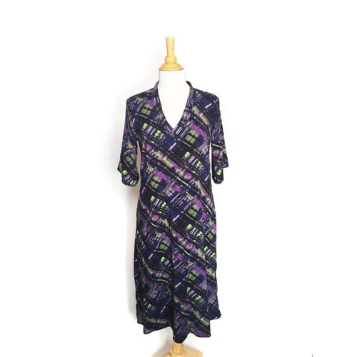 Sarah Bibb Long Kimmy V-Dress - Plaid Sarah Bibb Long Kimmy V-Dress - Plaid