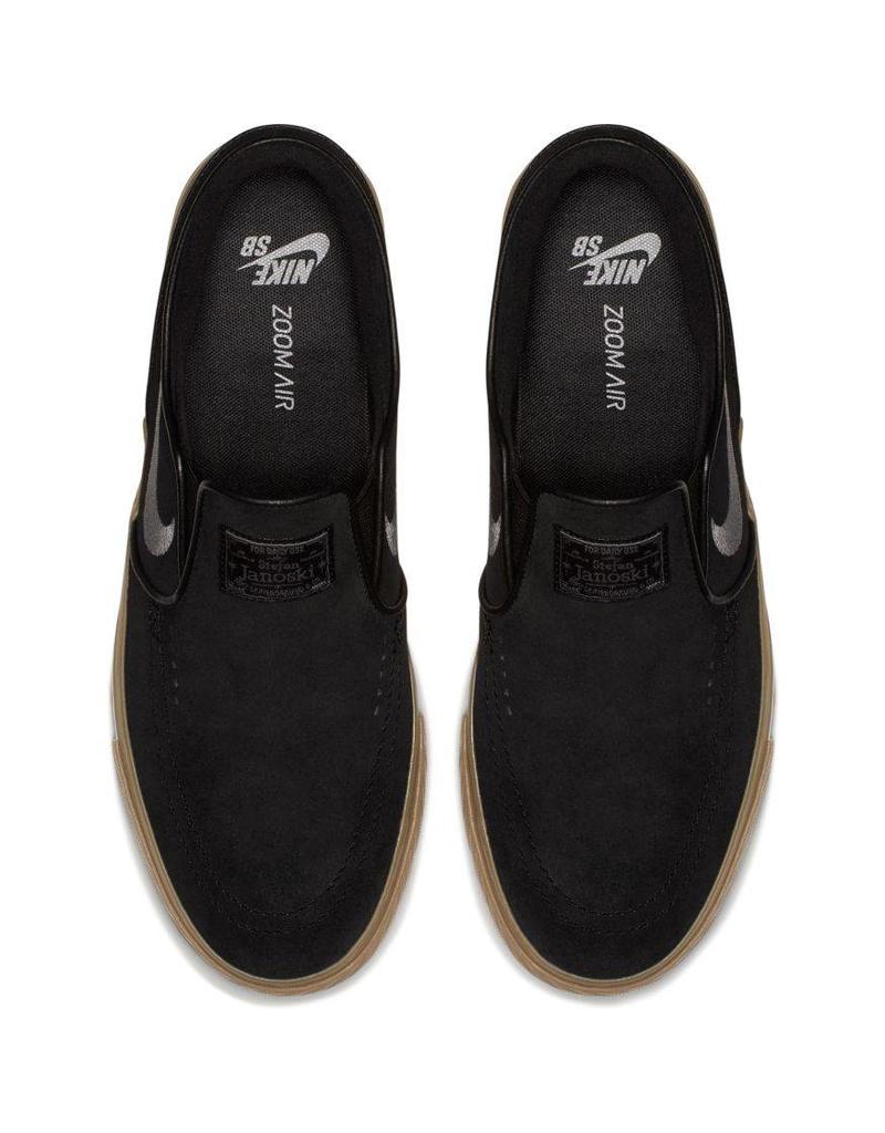 nike janoski slip on all black
