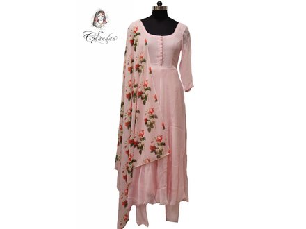 Baby Pink Suit with Printed Dupatta Baby Pink Suit with Printed Dupatta