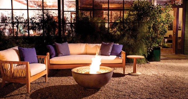 How to Transition Your Outdoor Space for Fall