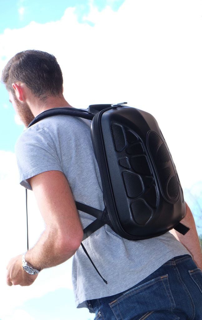 trakk speaker backpack