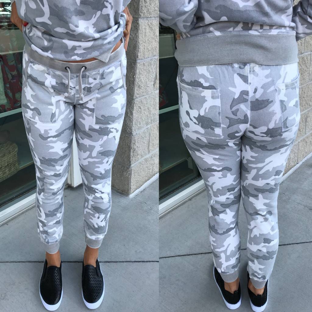 jogger pants grey
