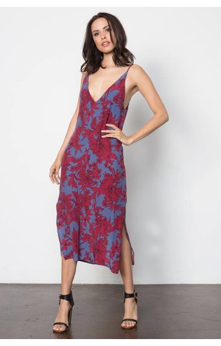 STILLWATER STILLWATER THE DEEPER V NECK SLIP DRESS STILLWATER STILLWATER THE DEEPER V NECK SLIP DRESS
