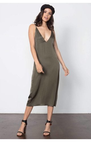 STILLWATER STILLWATER DEEPER V SLIP DRESS STILLWATER STILLWATER DEEPER V SLIP DRESS