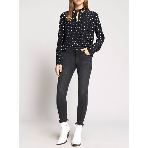 SANCTUARY SANCTUARY NIGHTINGALE TIE NECK SHIRT SANCTUARY SANCTUARY NIGHTINGALE TIE NECK SHIRT