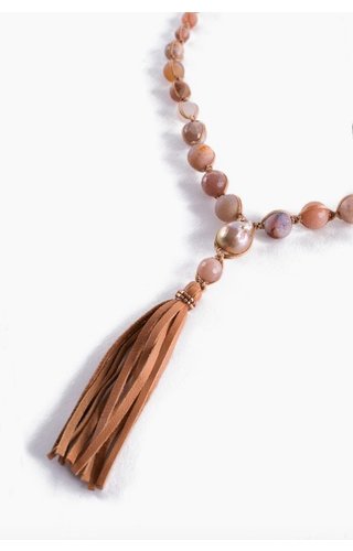 CHAN LUU CHAN LUU MIX TASSEL NECKLACE CHAN LUU CHAN LUU MIX TASSEL NECKLACE