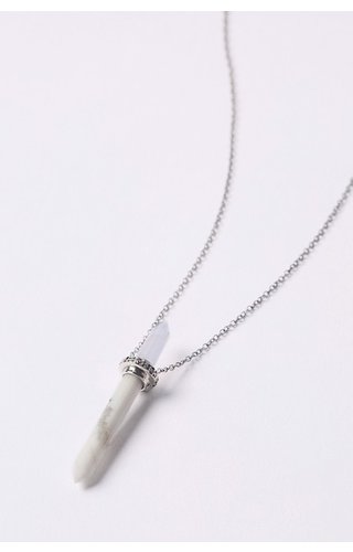 CHAN LUU CHAN LUU HOWLITE MIX DIAMOND BULLET PENDANT NECKLACE CHAN LUU CHAN LUU HOWLITE MIX DIAMOND BULLET PENDANT NECKLACE