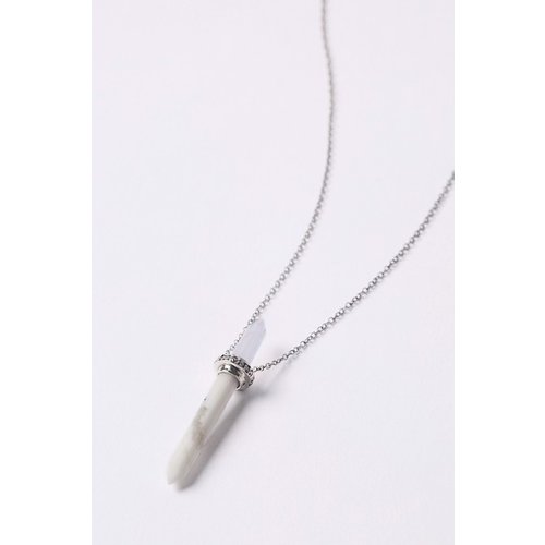 CHAN LUU CHAN LUU HOWLITE MIX DIAMOND BULLET PENDANT NECKLACE CHAN LUU CHAN LUU HOWLITE MIX DIAMOND BULLET PENDANT NECKLACE