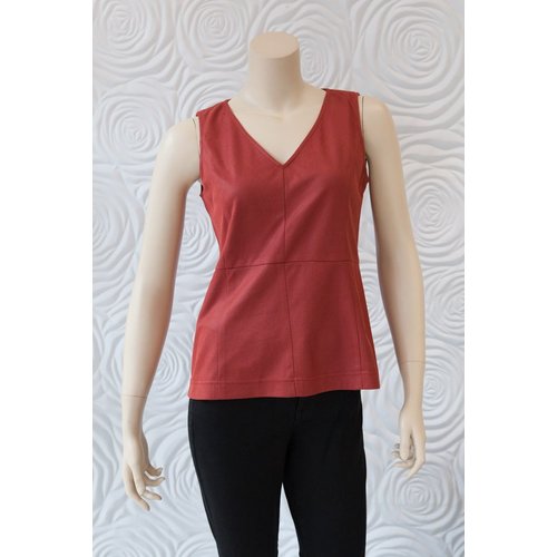 209 West 209 West V-neck Blouse with Slight Peplum 209 West 209 West V-neck Blouse with Slight Peplum