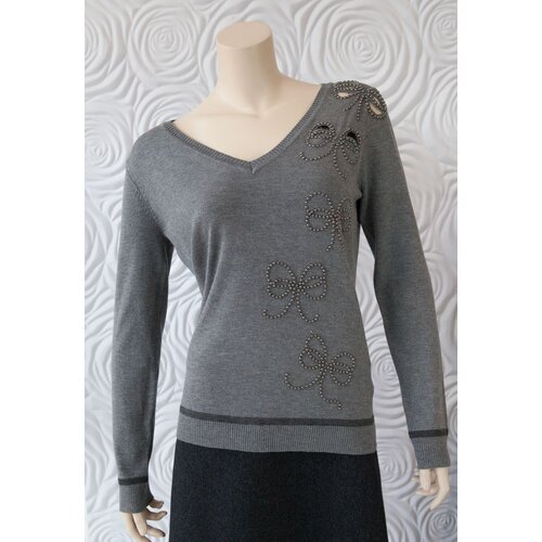 Leo Guy Leo & Ugo Long Sleeve Blouse with Beaded Bow Detail Leo Guy Leo & Ugo Long Sleeve Blouse with Beaded Bow Detail