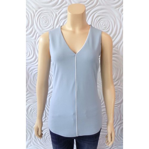 Iris Iris Jersey Knit V-Neck Top Iris Iris Jersey Knit V-Neck Top
