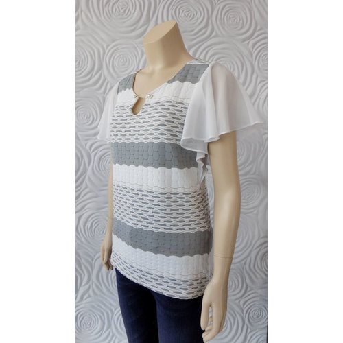 Passioni Passioni Top With Pearl Detail and Flutter Sleeve Passioni Passioni Top With Pearl Detail and Flutter Sleeve