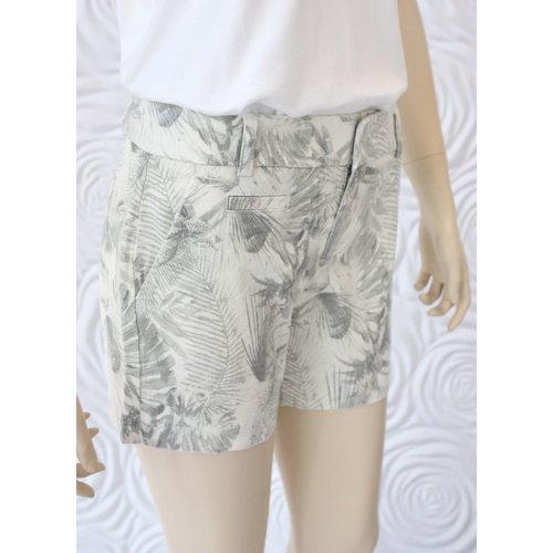 Ecru Ecru Michelle Chino Short Ecru Ecru Michelle Chino Short