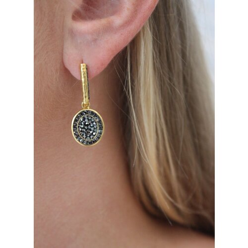 La Costa La Costa Crystal Loop Oval Gem Crystal Onyx La Costa La Costa Crystal Loop Oval Gem Crystal Onyx