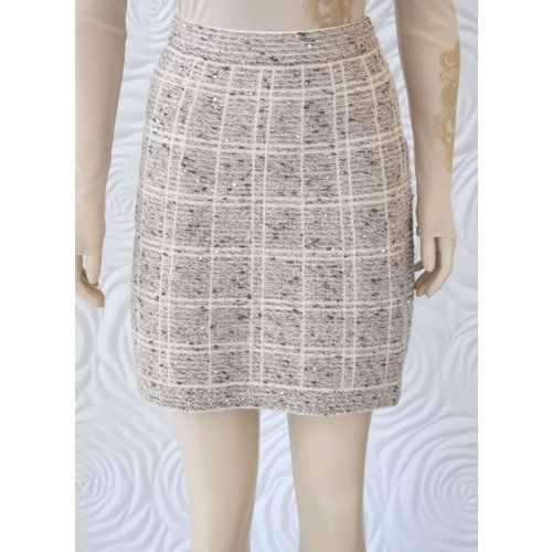 D Exterior D Exterior Tweed Skirt with Slight Sequin Detail D Exterior D Exterior Tweed Skirt with Slight Sequin Detail