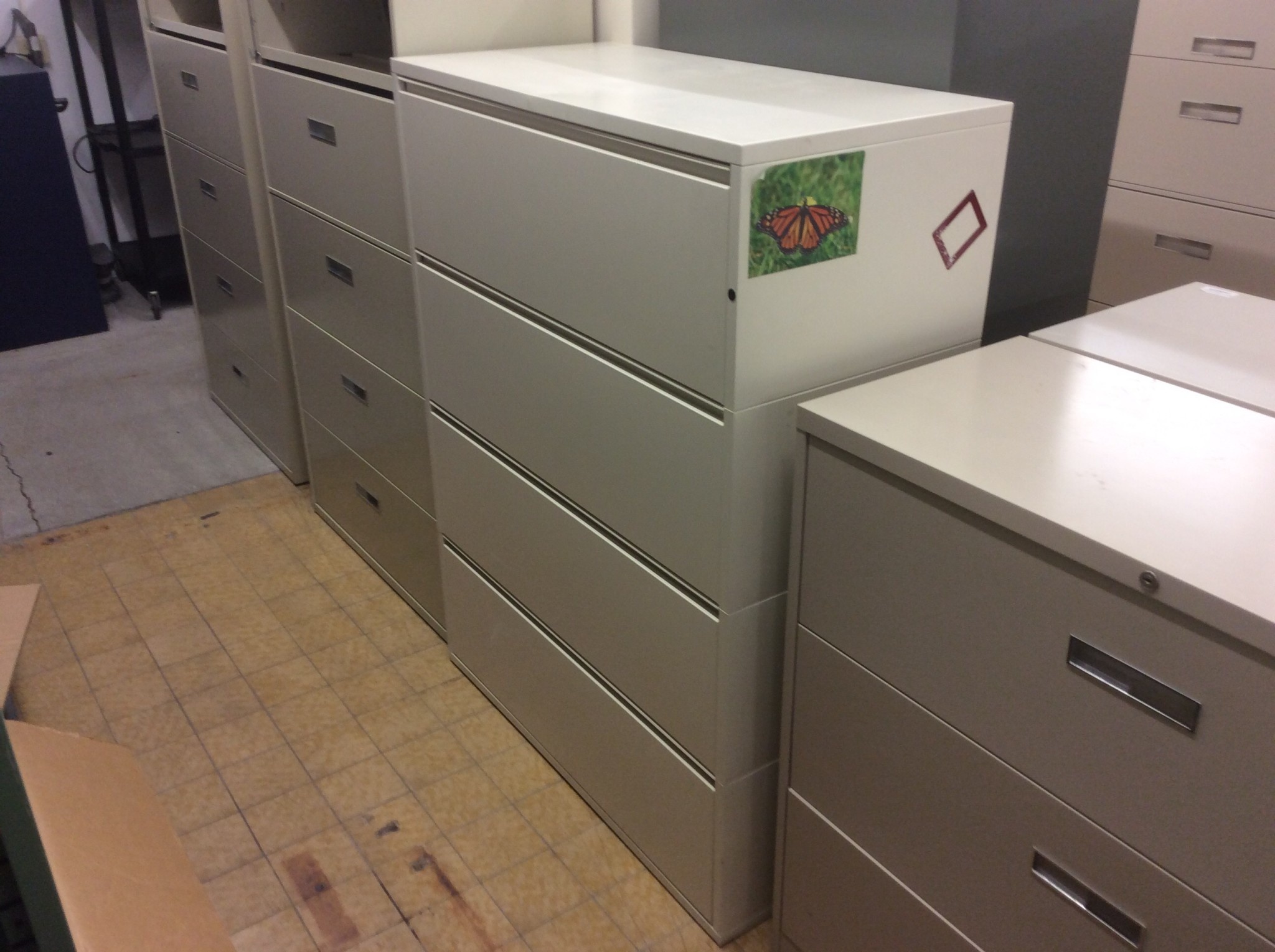 20x42x55 White 4 Drawer Lateral File Cab 7 31 19 Nd Surplus