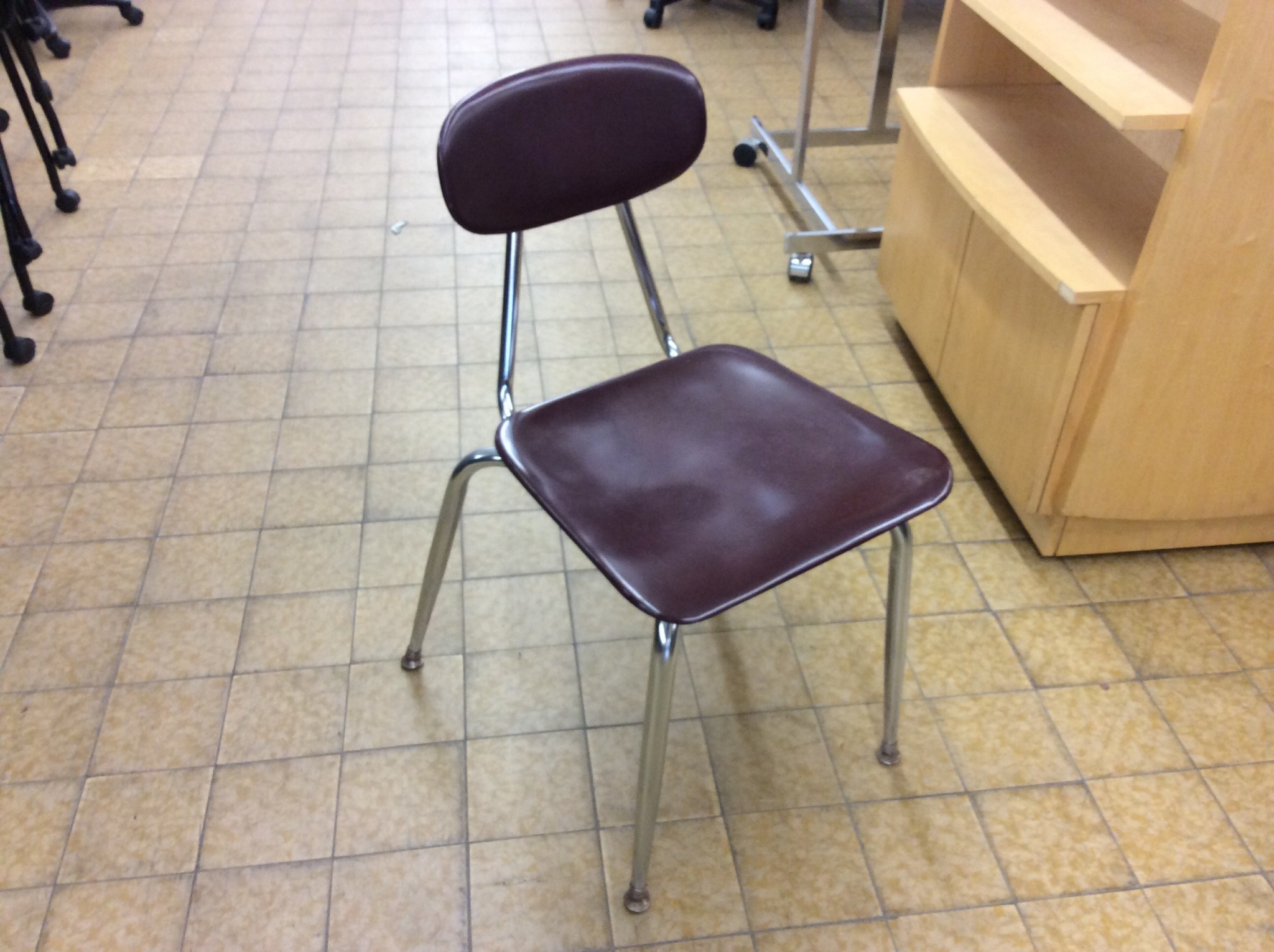 Maroon Fiberglass Metal Frame Student Desk Chair 8 28 19