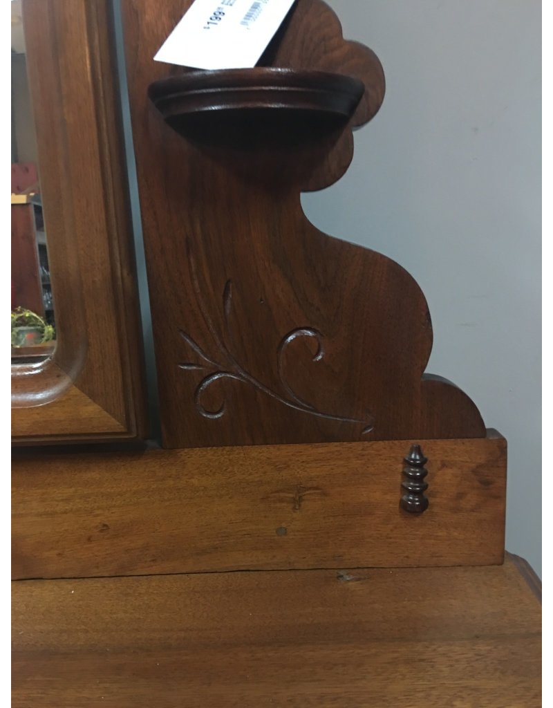 Walnut Victorian 3 Drawer Dresser w/ Mirror and Carved Pulls Heirloom