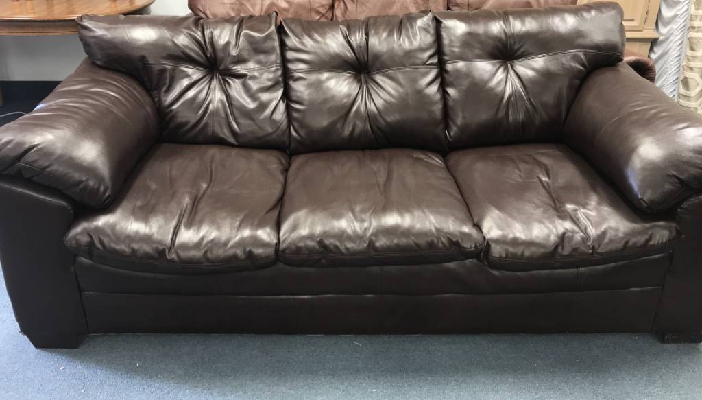 88 Brown Leather Couch Plush Good Great Condition Outside The Box 88 Brown Leather Couch Plush Good Great Condition