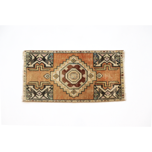 Handmade Vintage Turkish Killim Rug - Yellow Handmade Vintage Turkish Killim Rug - Yellow