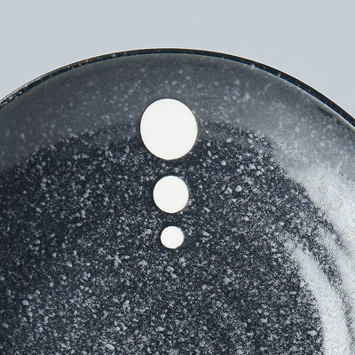 WHITE DOT