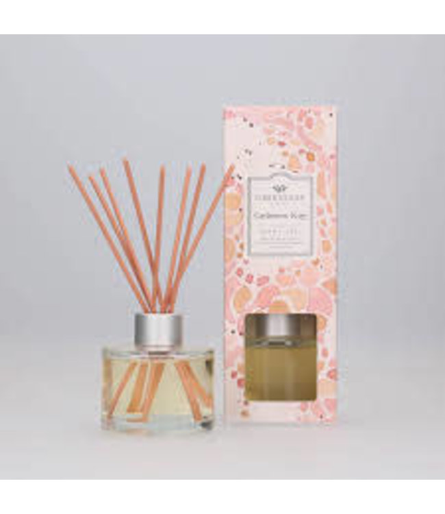 GL978522 SIGNATURE REED DIFFUSER CASHMERE KISS Tree House Furniture