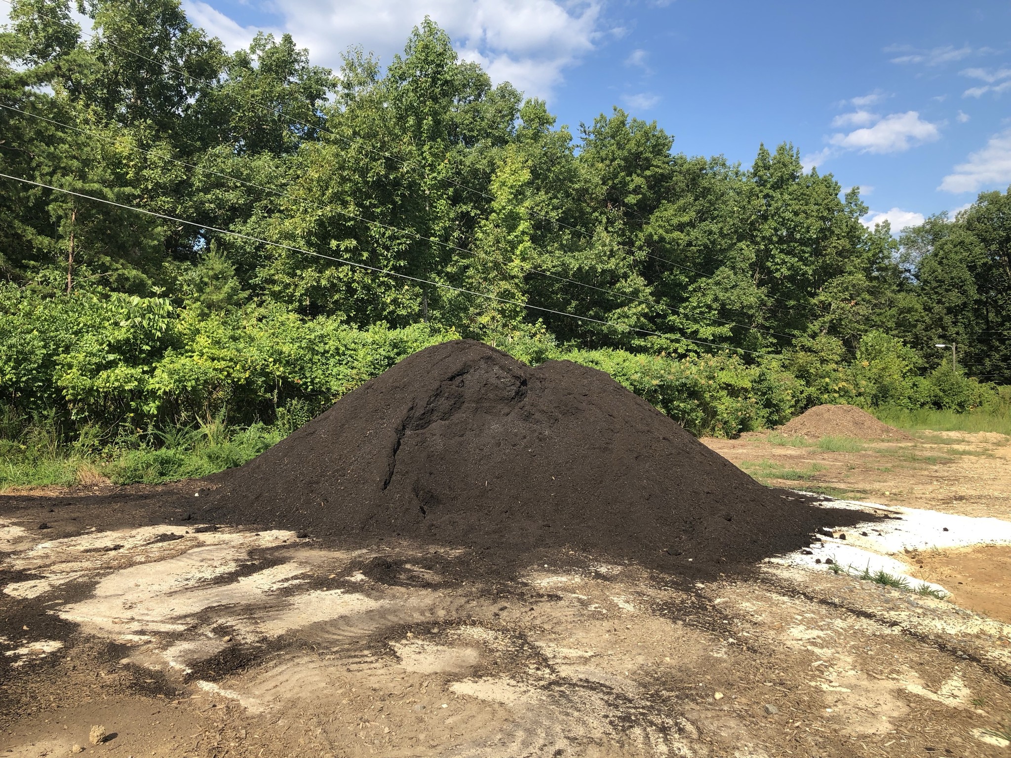 1 Yard Livingston Compost Acors Topsoil and Mulch