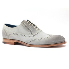 Chaussures basses à lacets