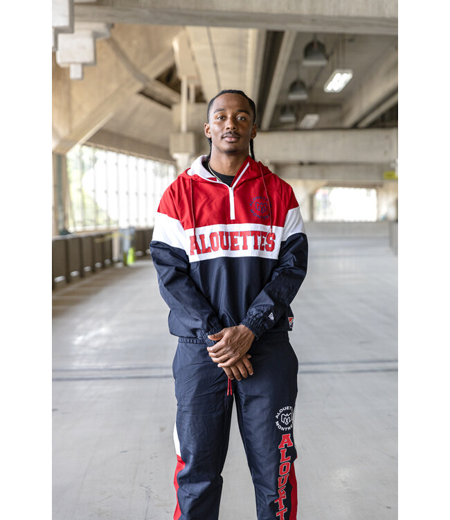 THROWBACK QUARTER ZIP WINDBREAKER