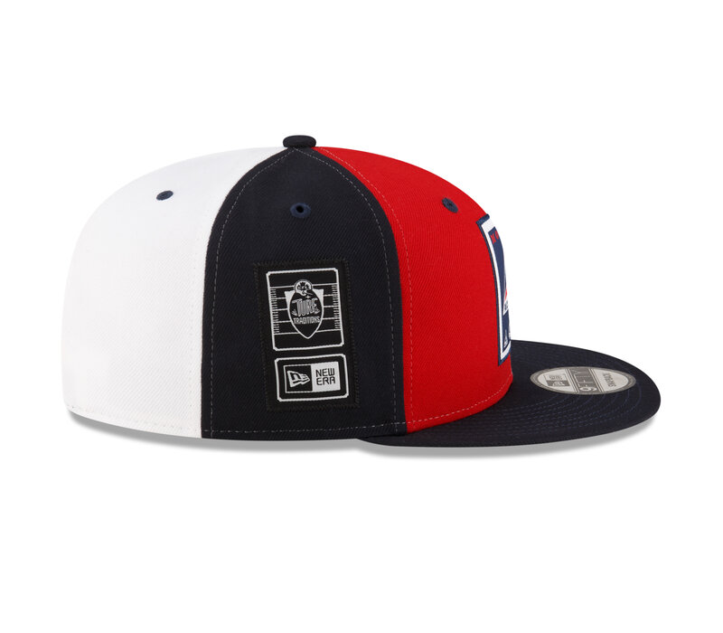 CASQUETTE TRICOLOR DELTA AJUSTABLE