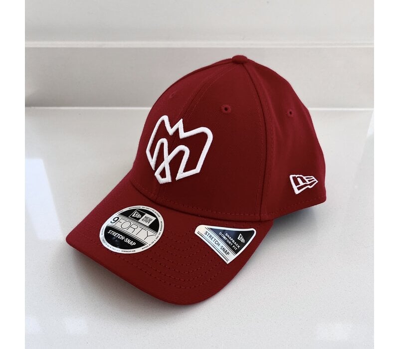 CASQUETTE ROUGE 940 AJUSTABLE