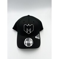 BLACK PIVOT HAT