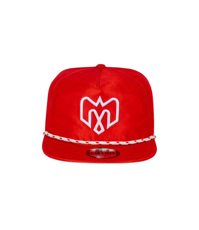 SNAPBACK ROUGE AVEC CORDE
