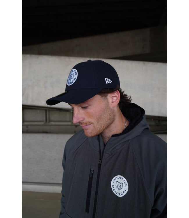 940 NAVY VELCRO - WHITE AND BLUE CREST