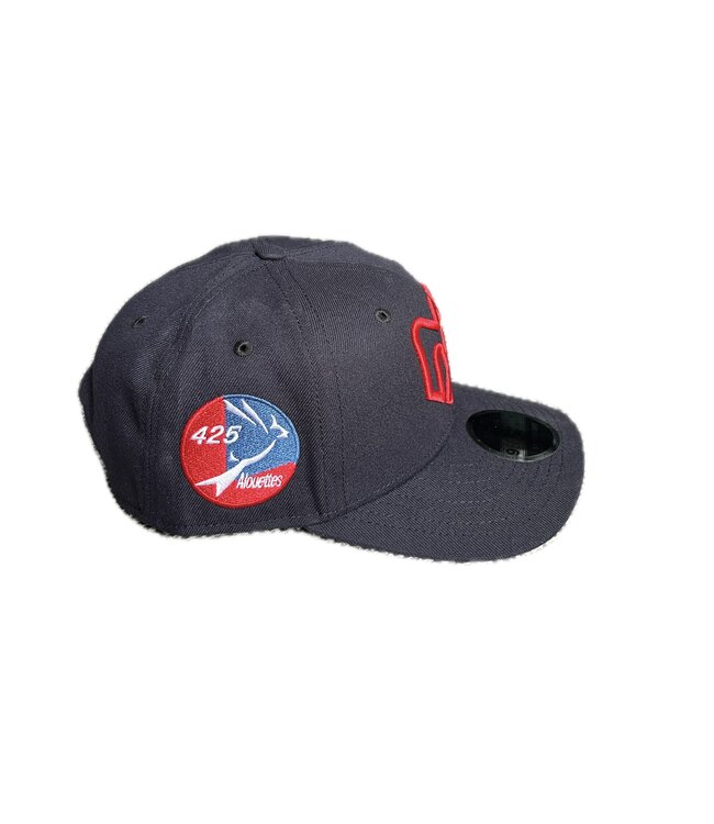 970SS NAVY HAT WITH GOLD PIN - ESCADRON LOGO
