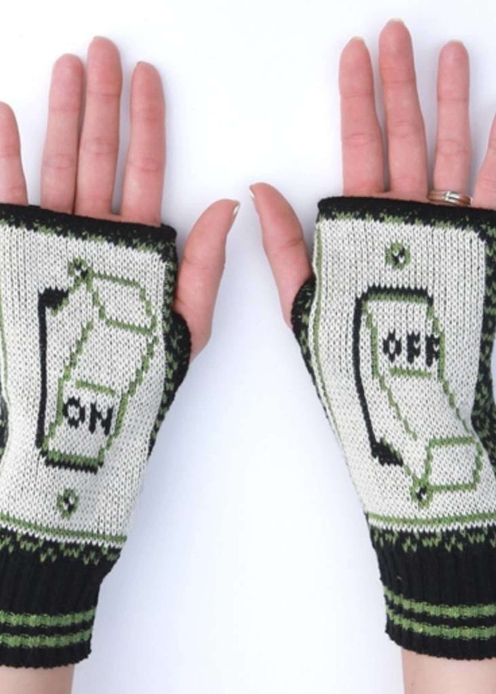 Green 3 Apparel On off handwarmers