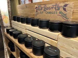EsScents Soy Candle Co.