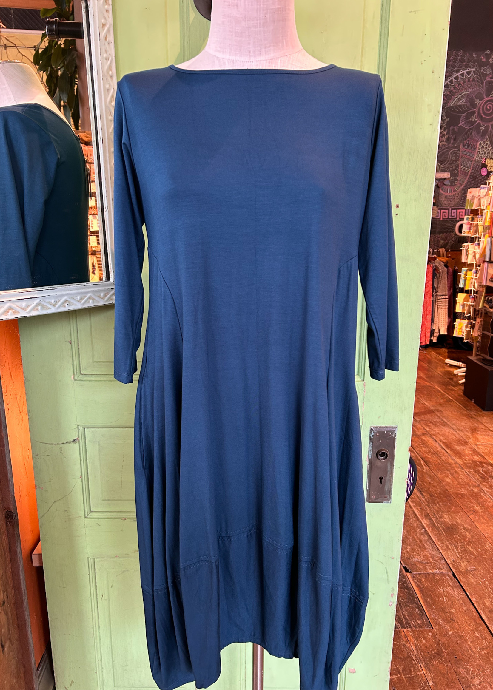 Just Jill 3/4 sleeve Jersey Tulip Dress