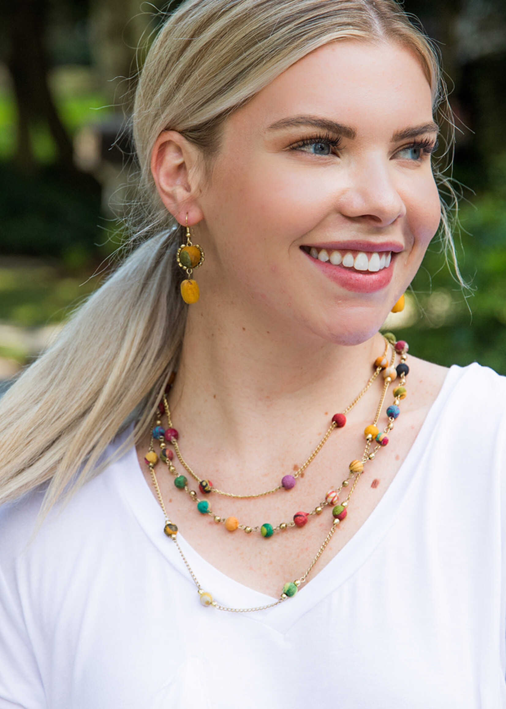 Multi-layered beaded kantha neckalce
