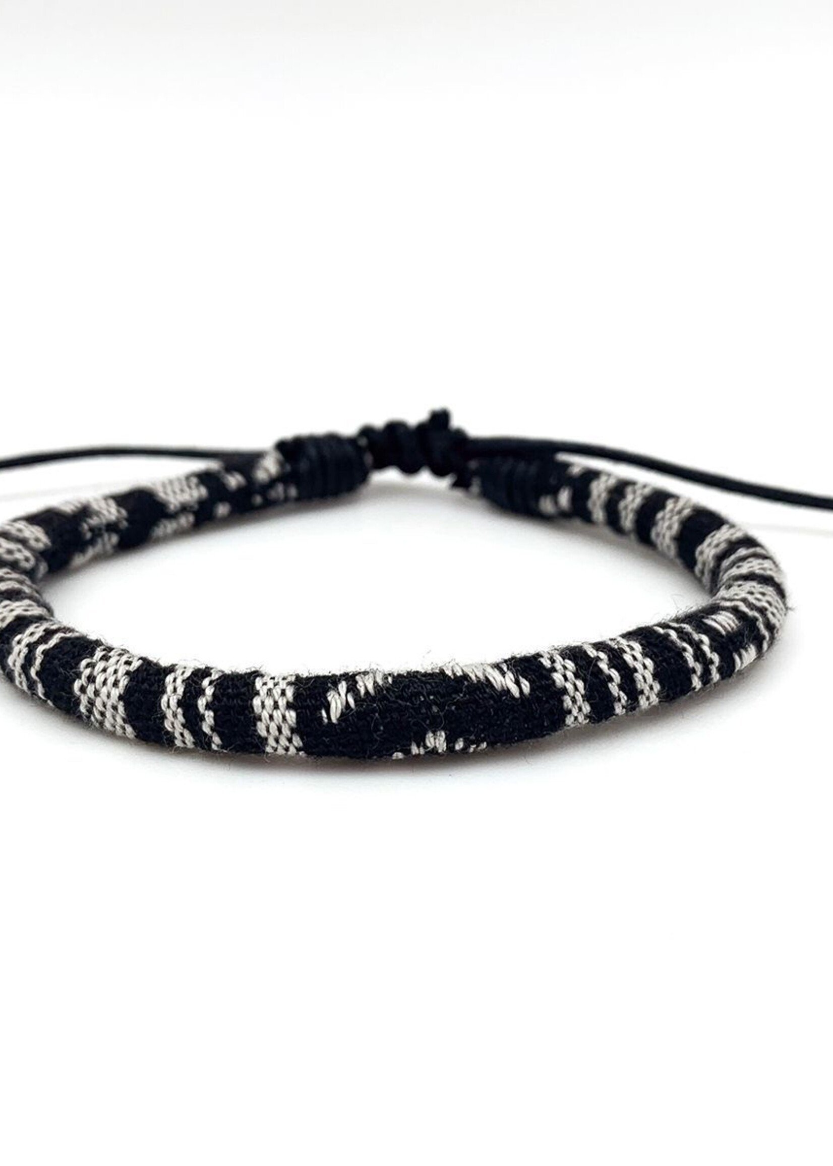 Aadi Weaved Blk & White Mens Bracelet