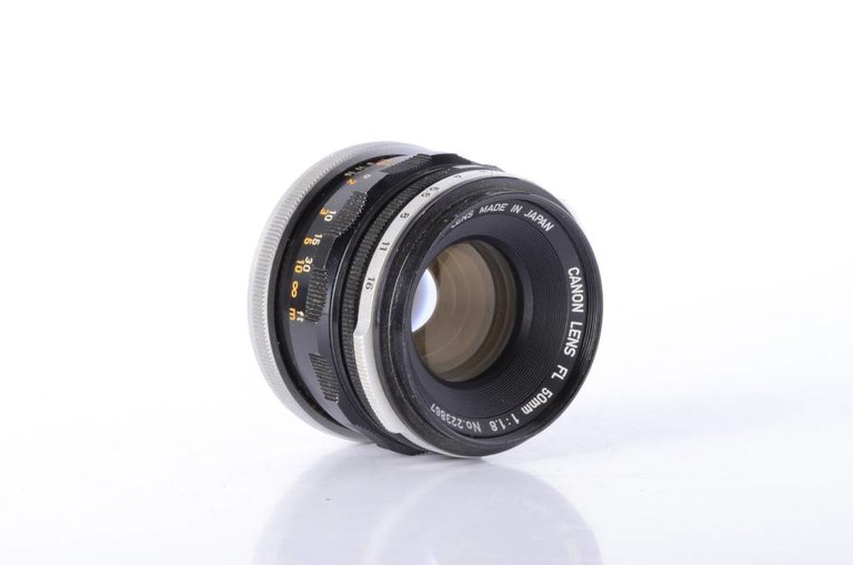 Canon Canon 50mm f/1.8 FL II | Pre FD lens mount