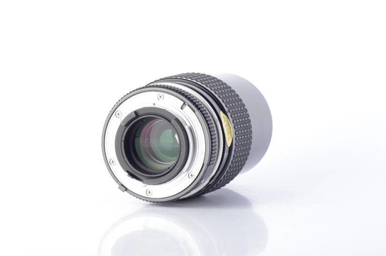 Nikon Nikon 200mm f/4 Telephoto Prime Lens *