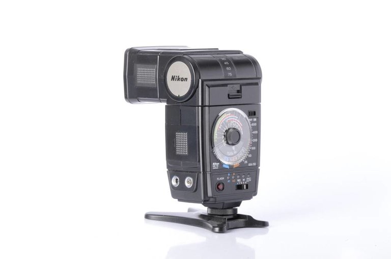 Nikon Nikon Speedlight SB-16