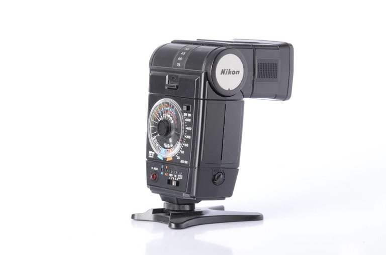 Nikon Nikon Speedlight SB-16