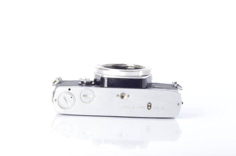 Olympus Olympus OM1 OM-1 35mm SLR Body *