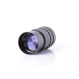 Vivitar Vivitar 135mm f/2.8 telephoto prime lens *