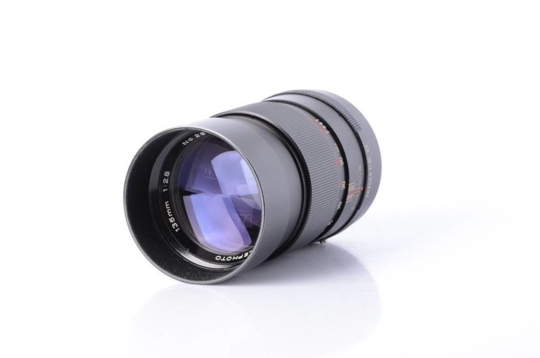 Vivitar Vivitar 135mm f/2.8 Lens